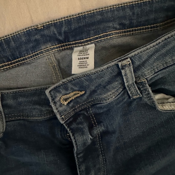 H&M Women's Low Waist Jeggings Size 8 Gray Gently Used - Picture 2 of 7